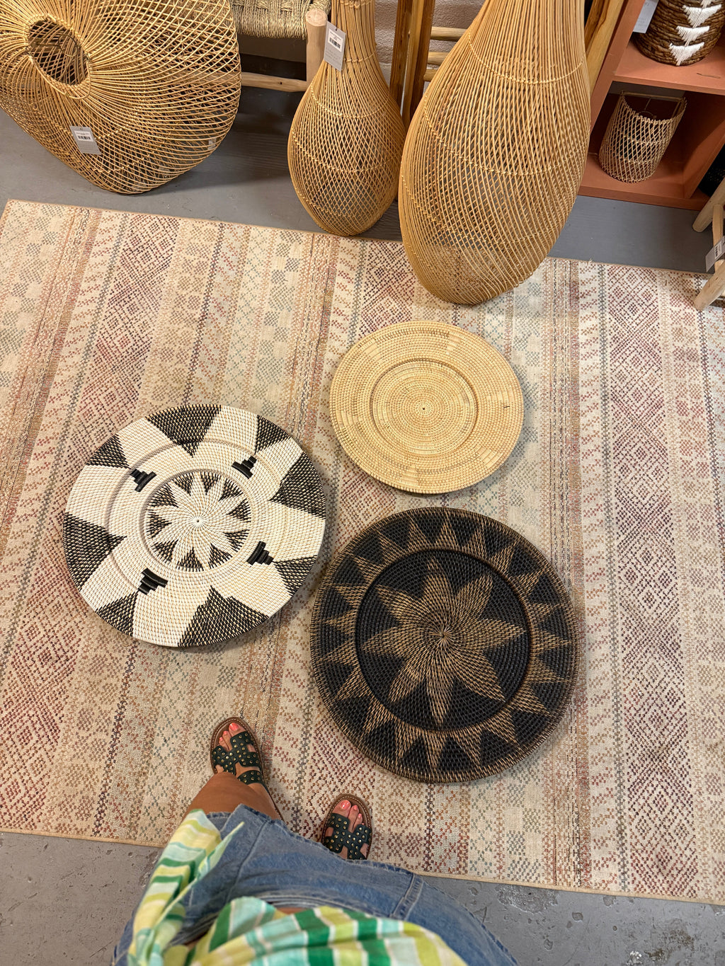 Lombok Black Wall Plate