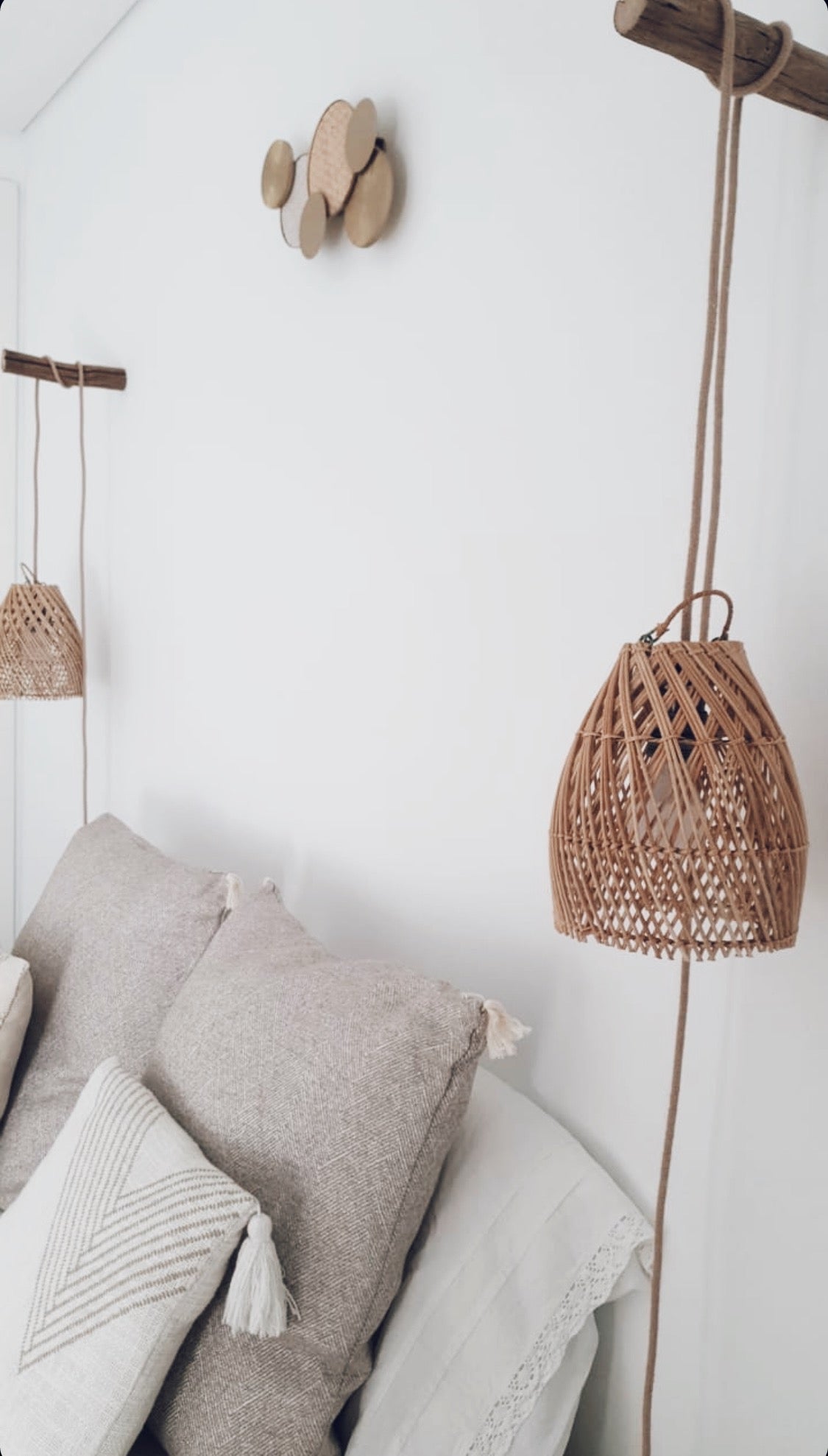 Abajur em Rattan Ayana Cross