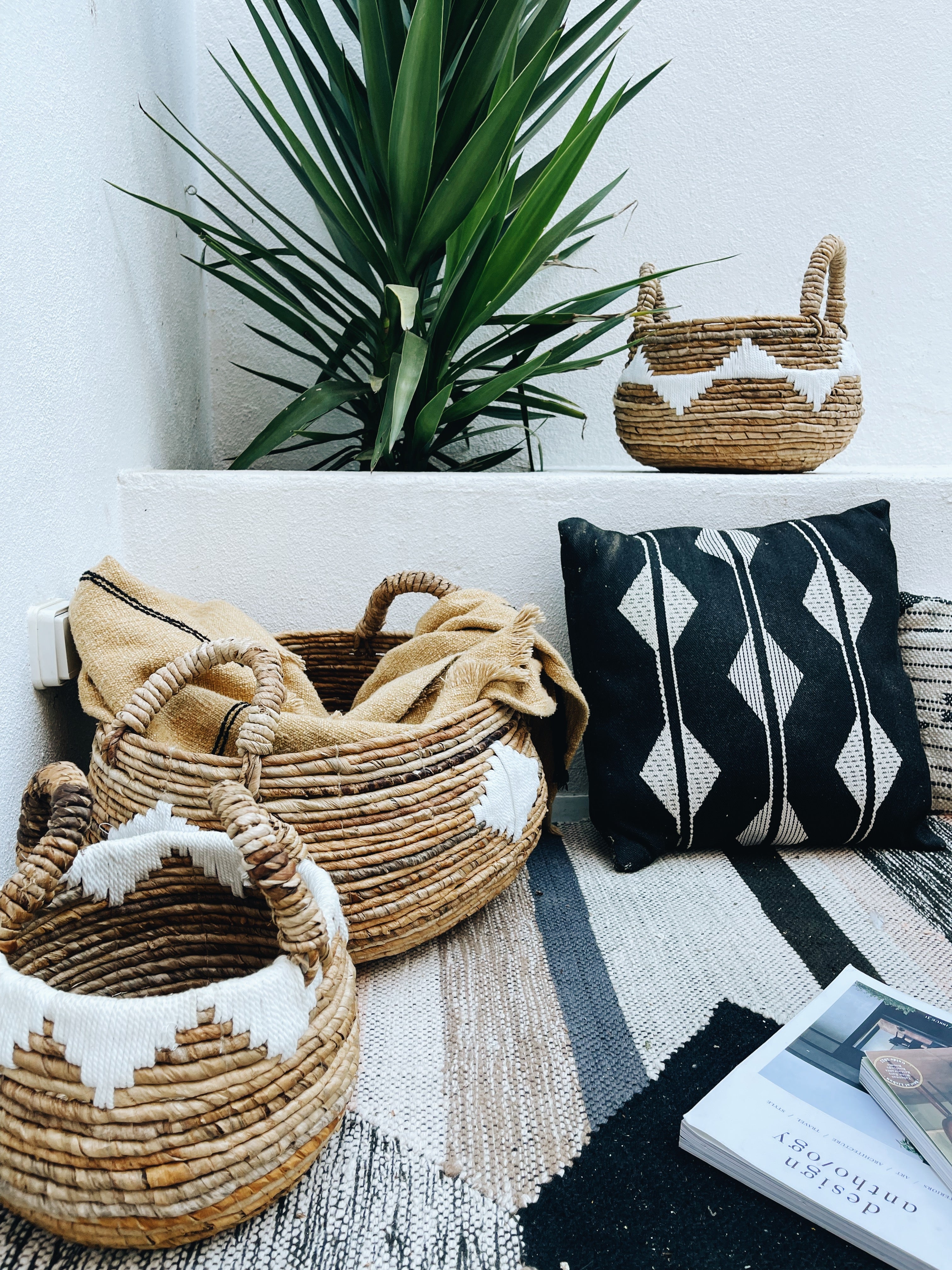 Low Planter Basket