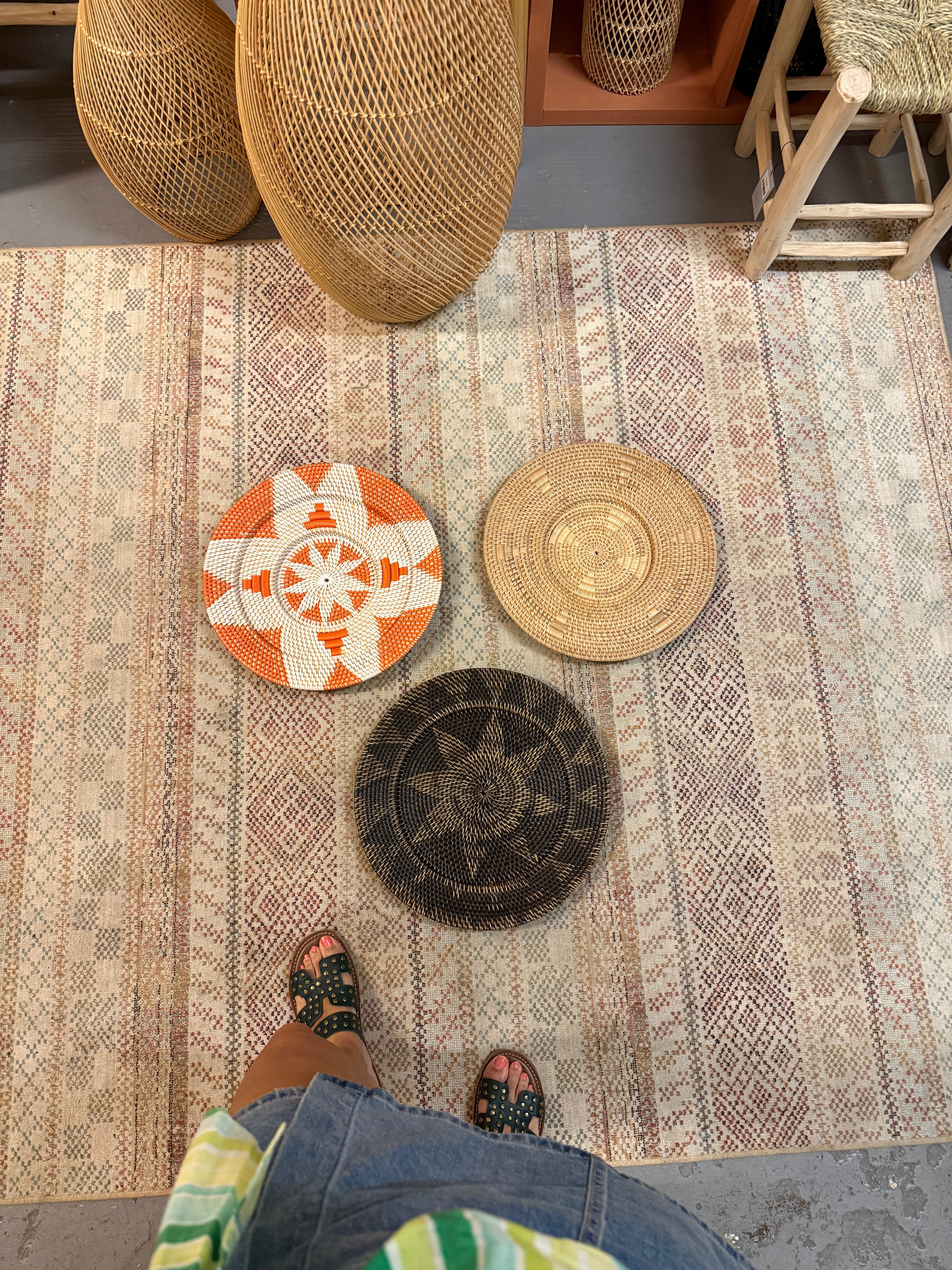 Lombok Black Wall Plate