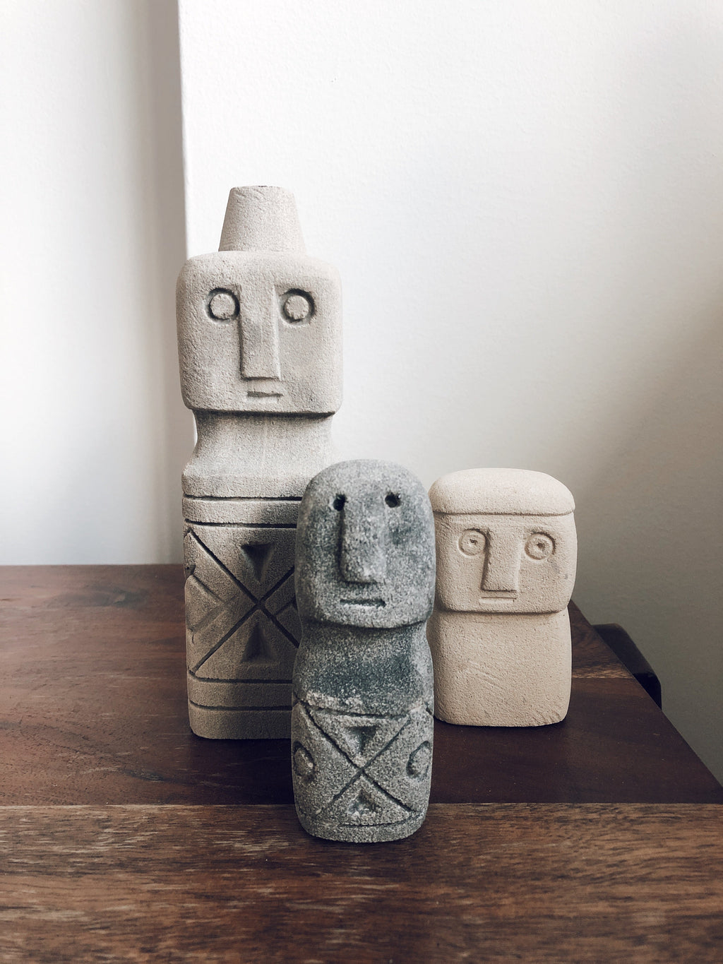 Estatueta de Pedra Maun Kik Ida