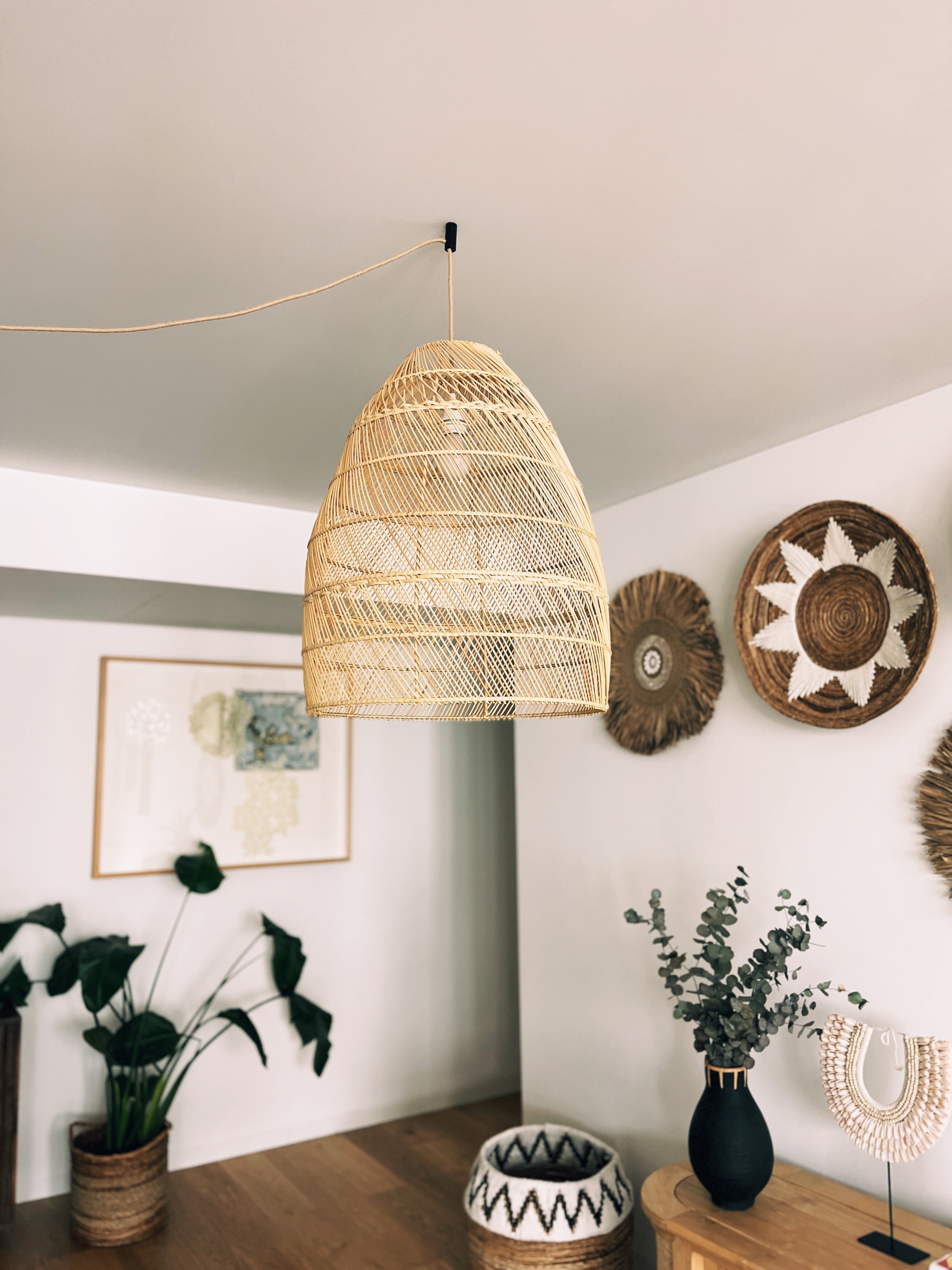 Abajur em Rattan Beloi