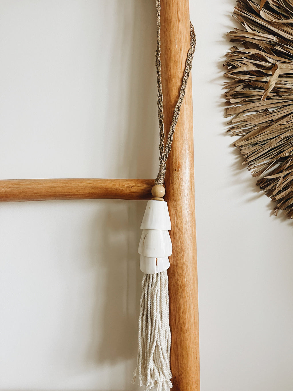 Acessório Decorativo com Conchas Caicoli