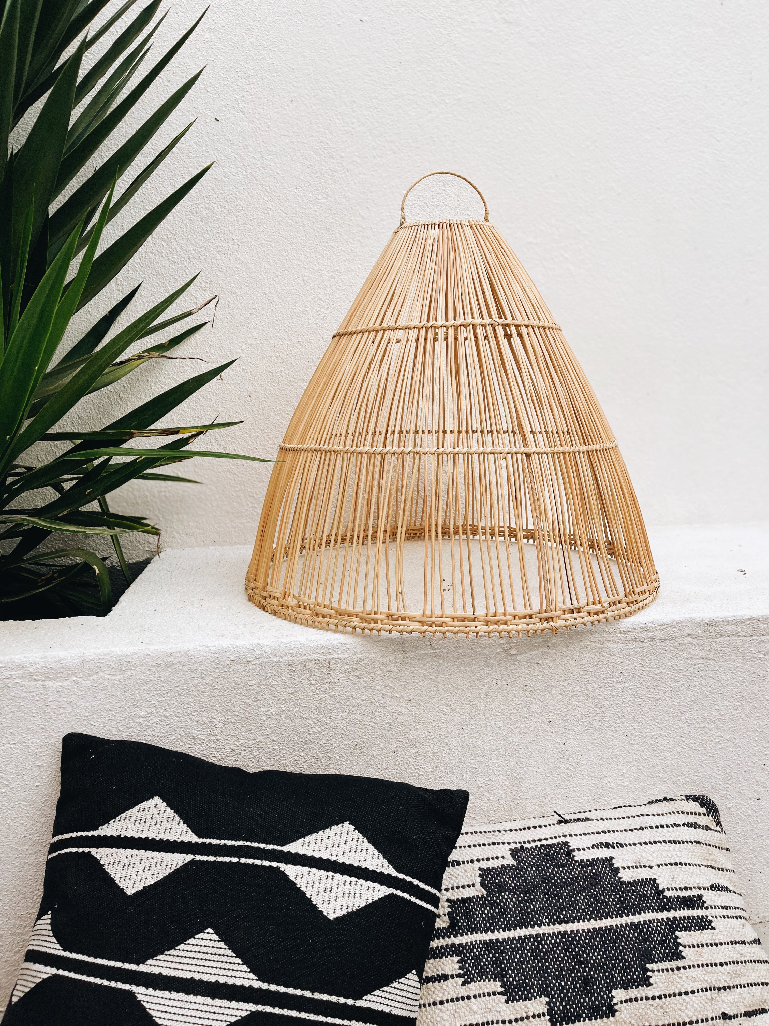 Abajur em Rattan Bobonaro