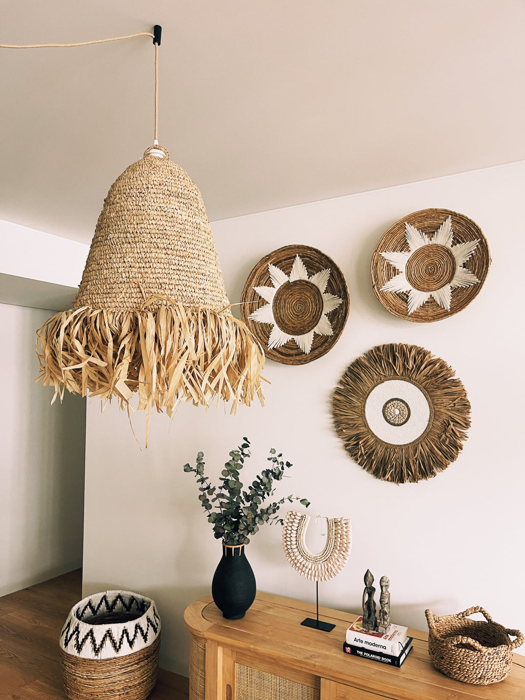Pandawa Natural Wall Plate