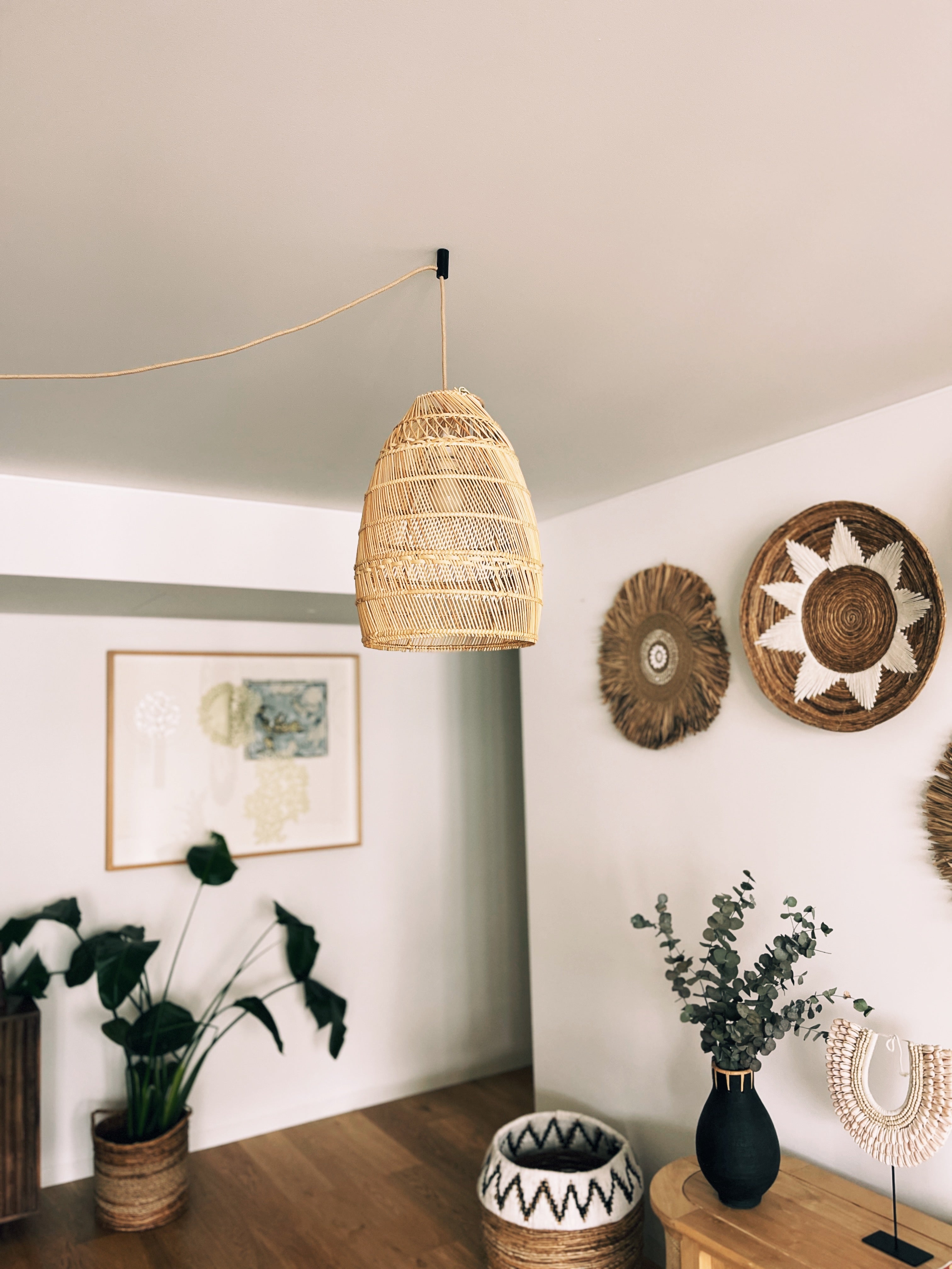 Abajur em Rattan Beloi