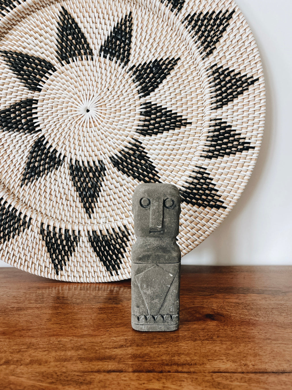 Estatueta de Pedra Maun Kik Lima