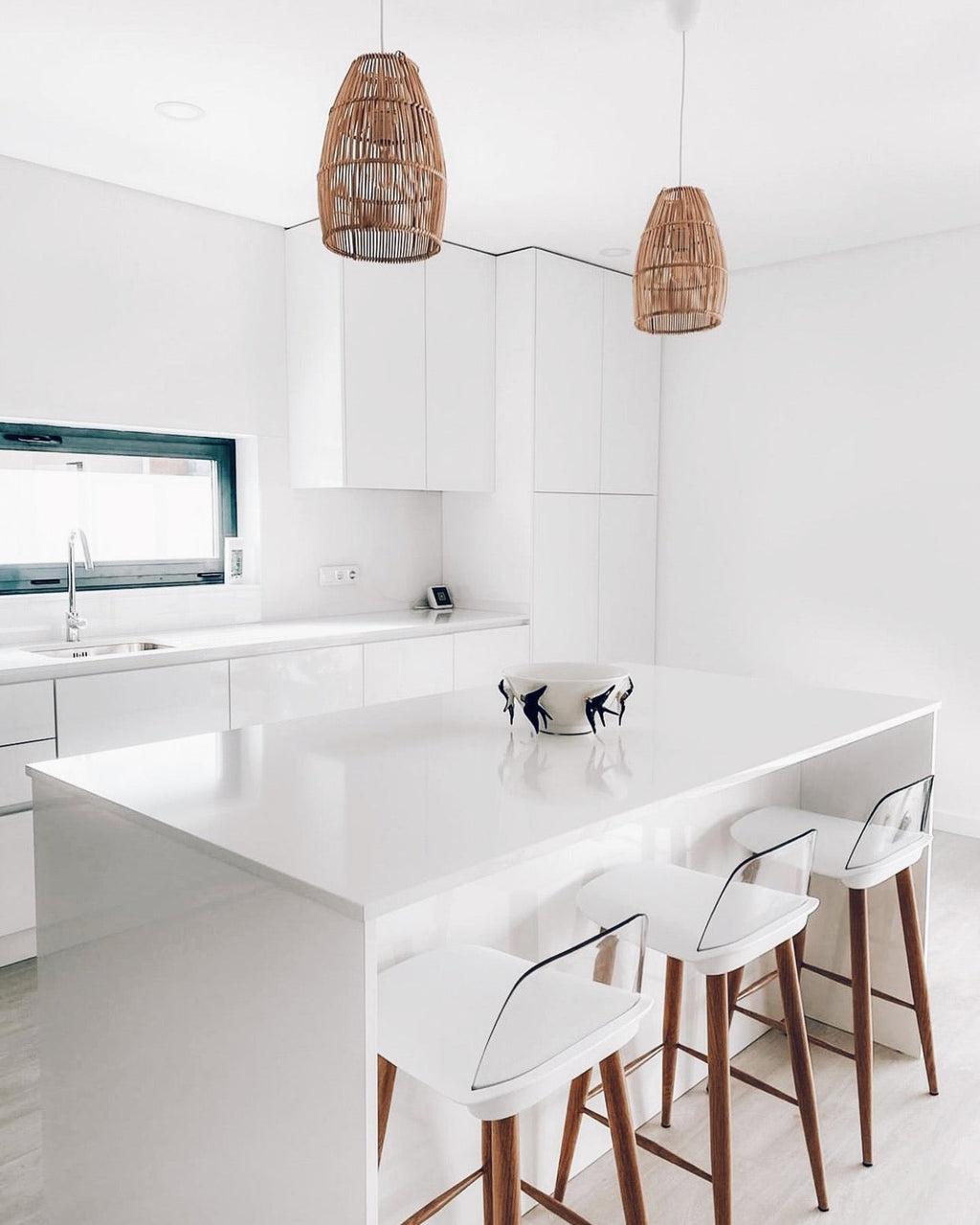 Abajur em Rattan Ayana