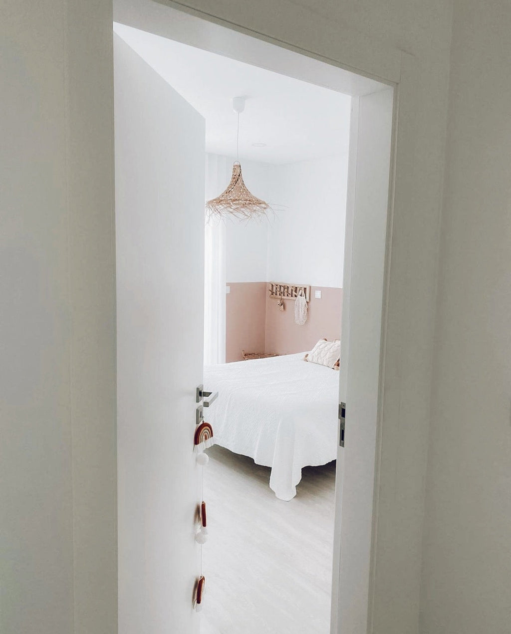 Abajur em Rattan Mangsit