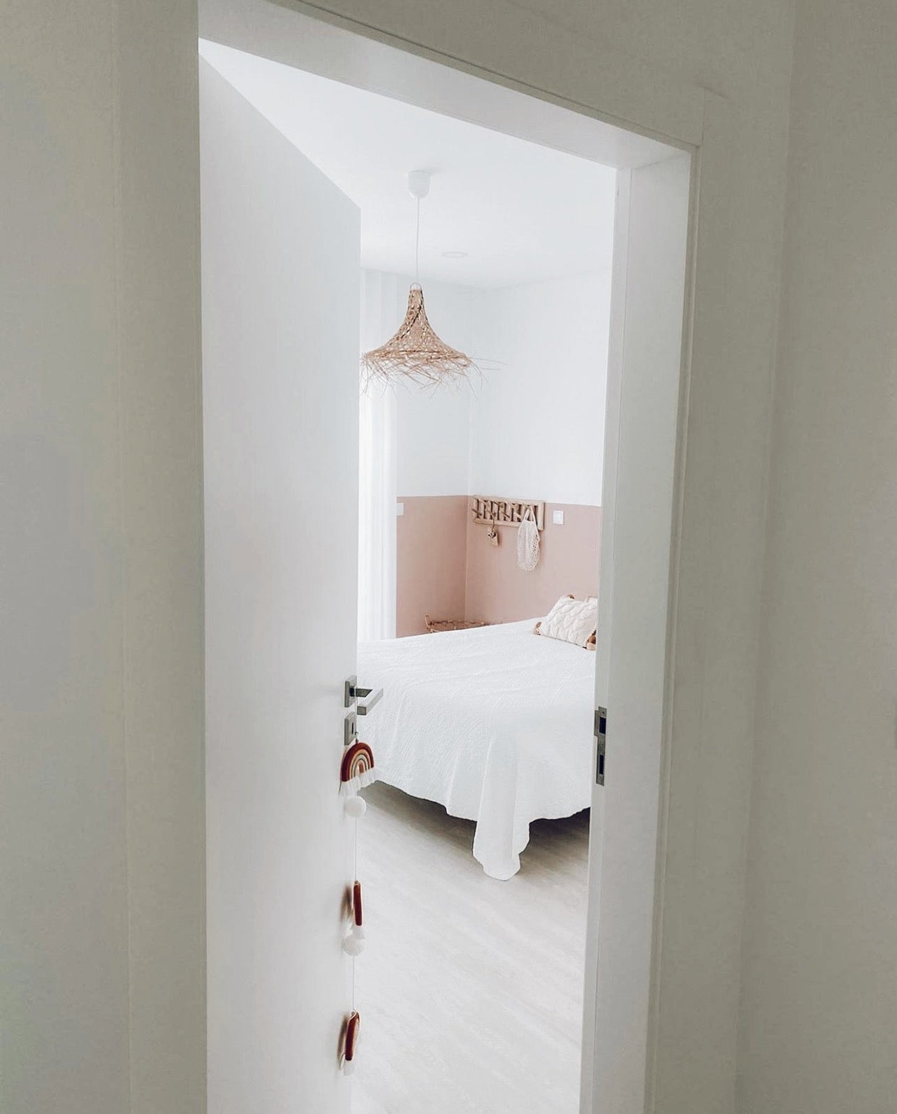 Abajur em Rattan Mangsit