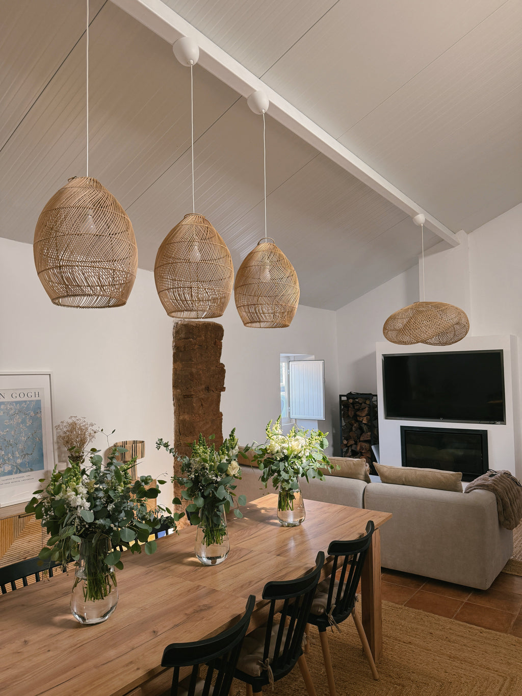 Abajur em Rattan Atauro