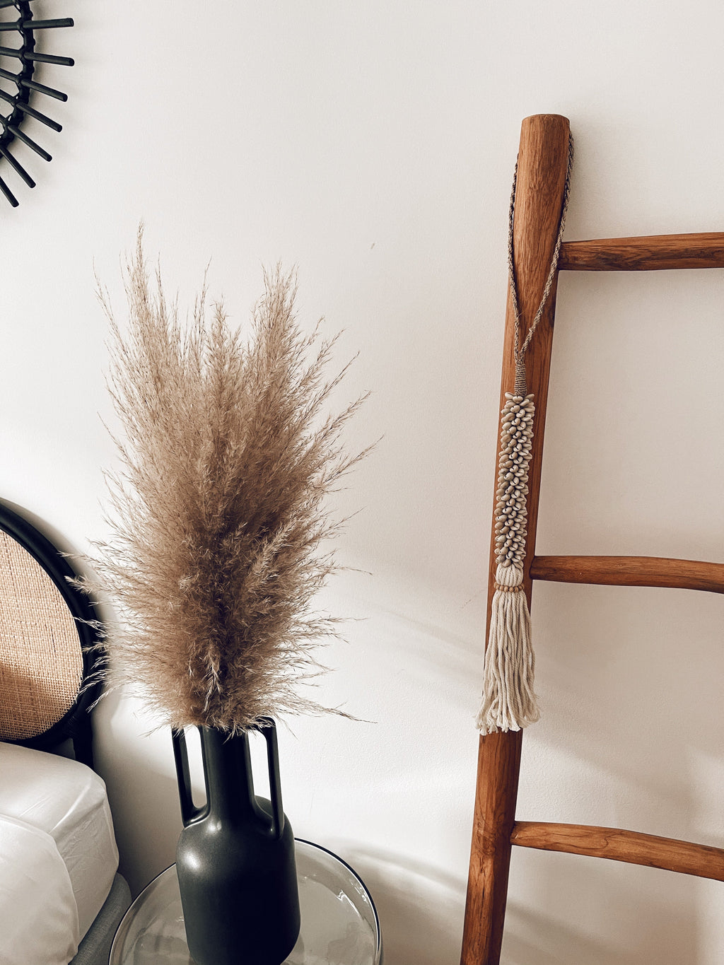 Suai Decorative Accessory with shells
