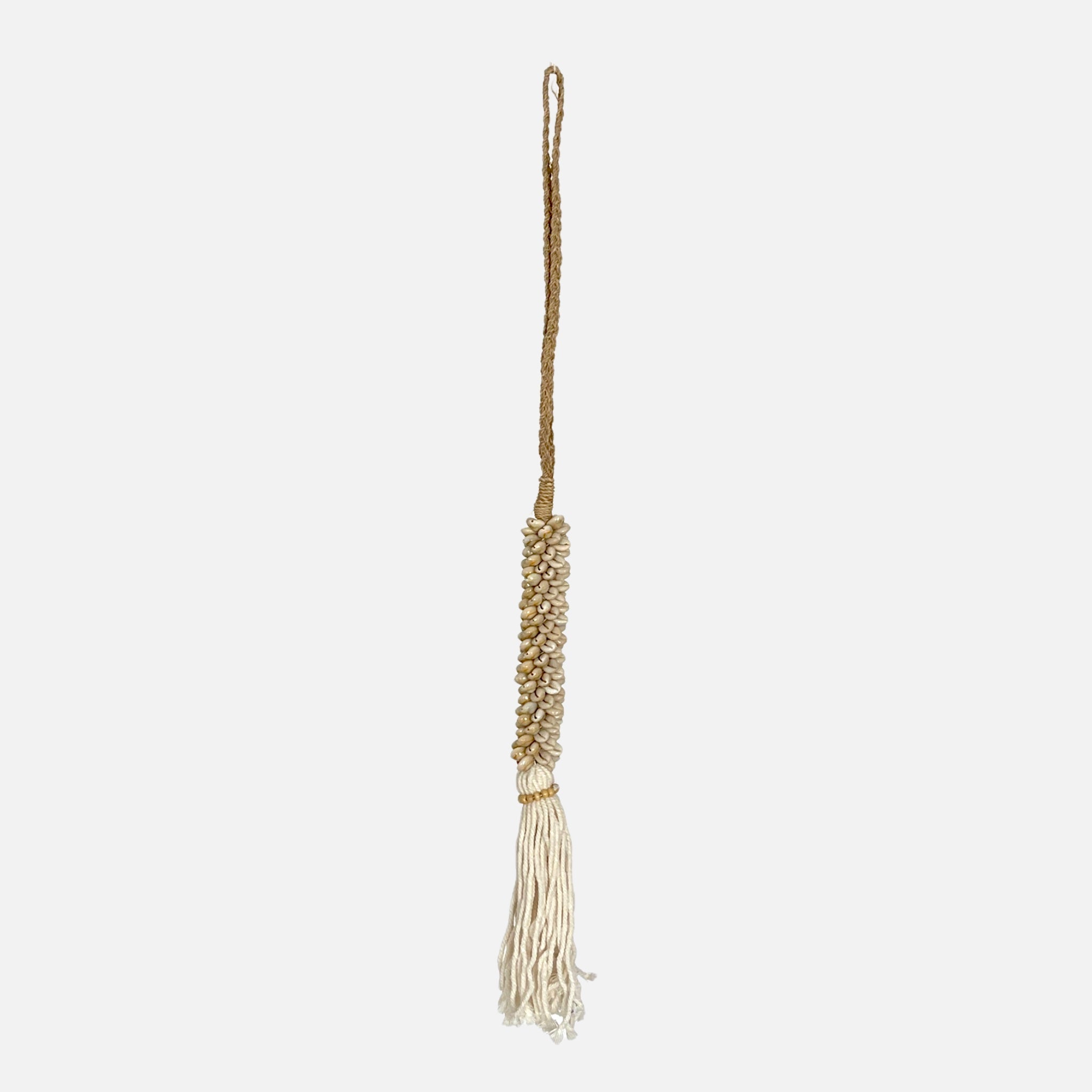 Suai Decorative Accessory with shells