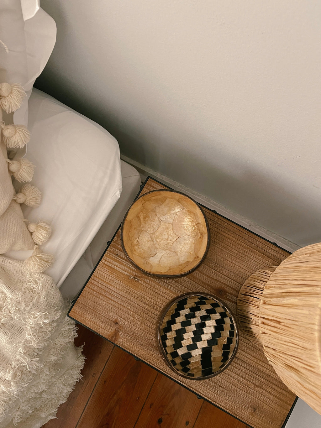 Coconut Decoration - Luro