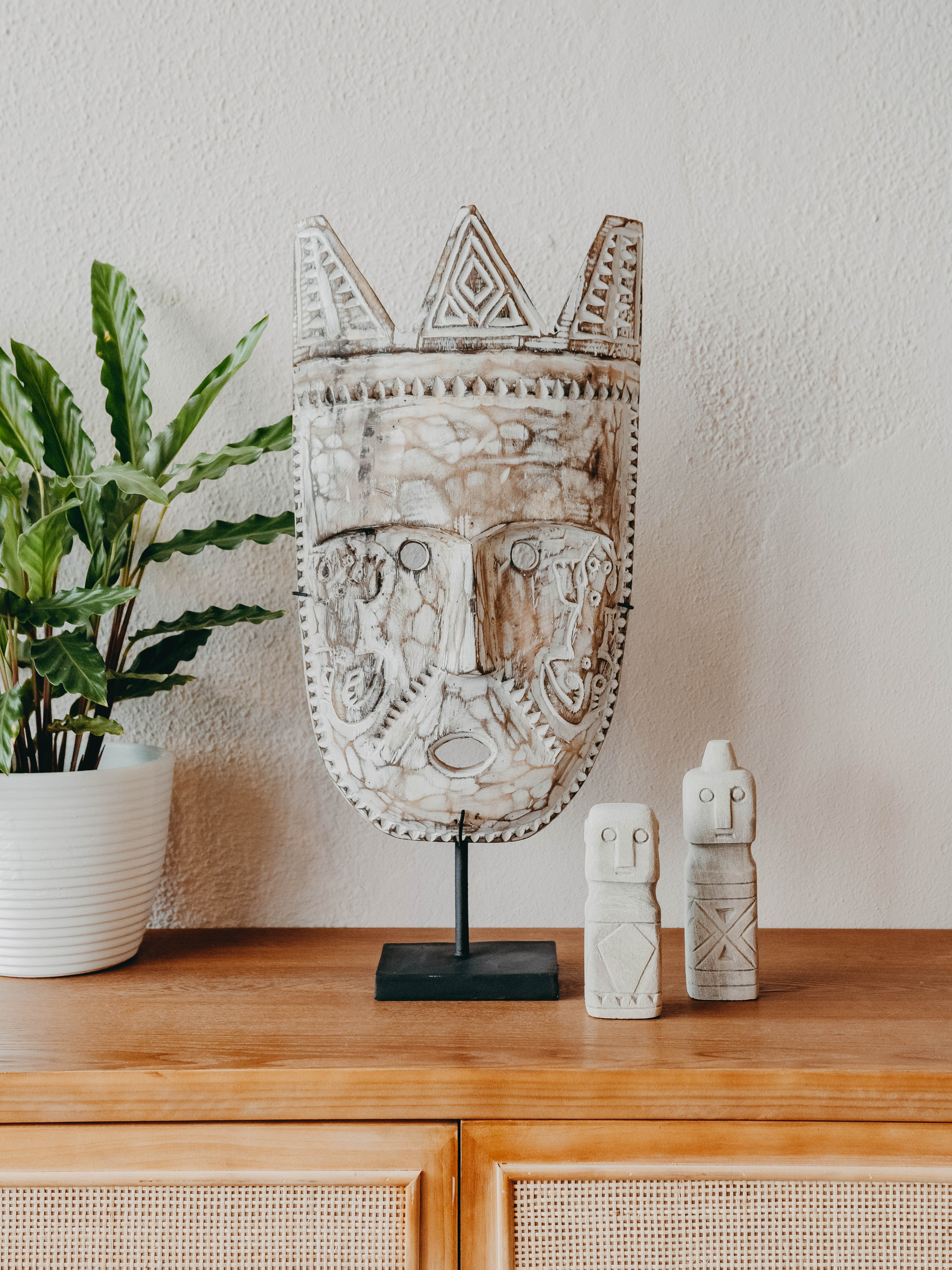 Estatueta de Pedra Maun Kik Tolu