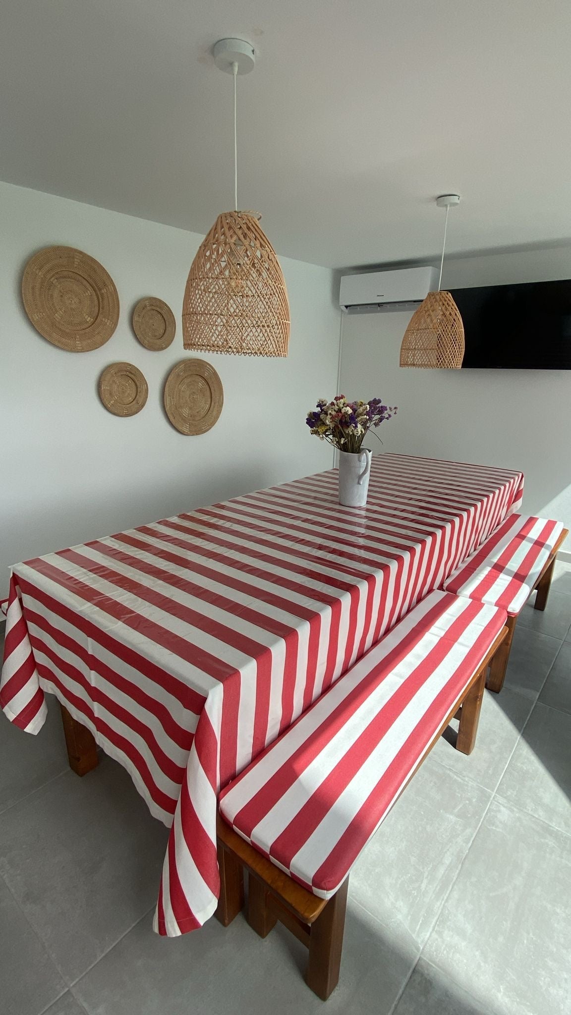 Abajur em Rattan Laga