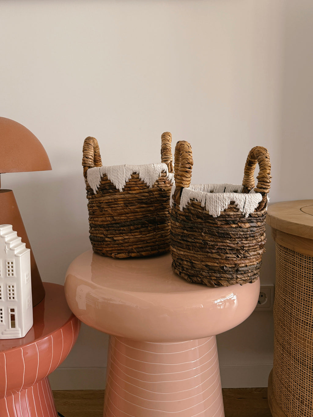 Melia basket