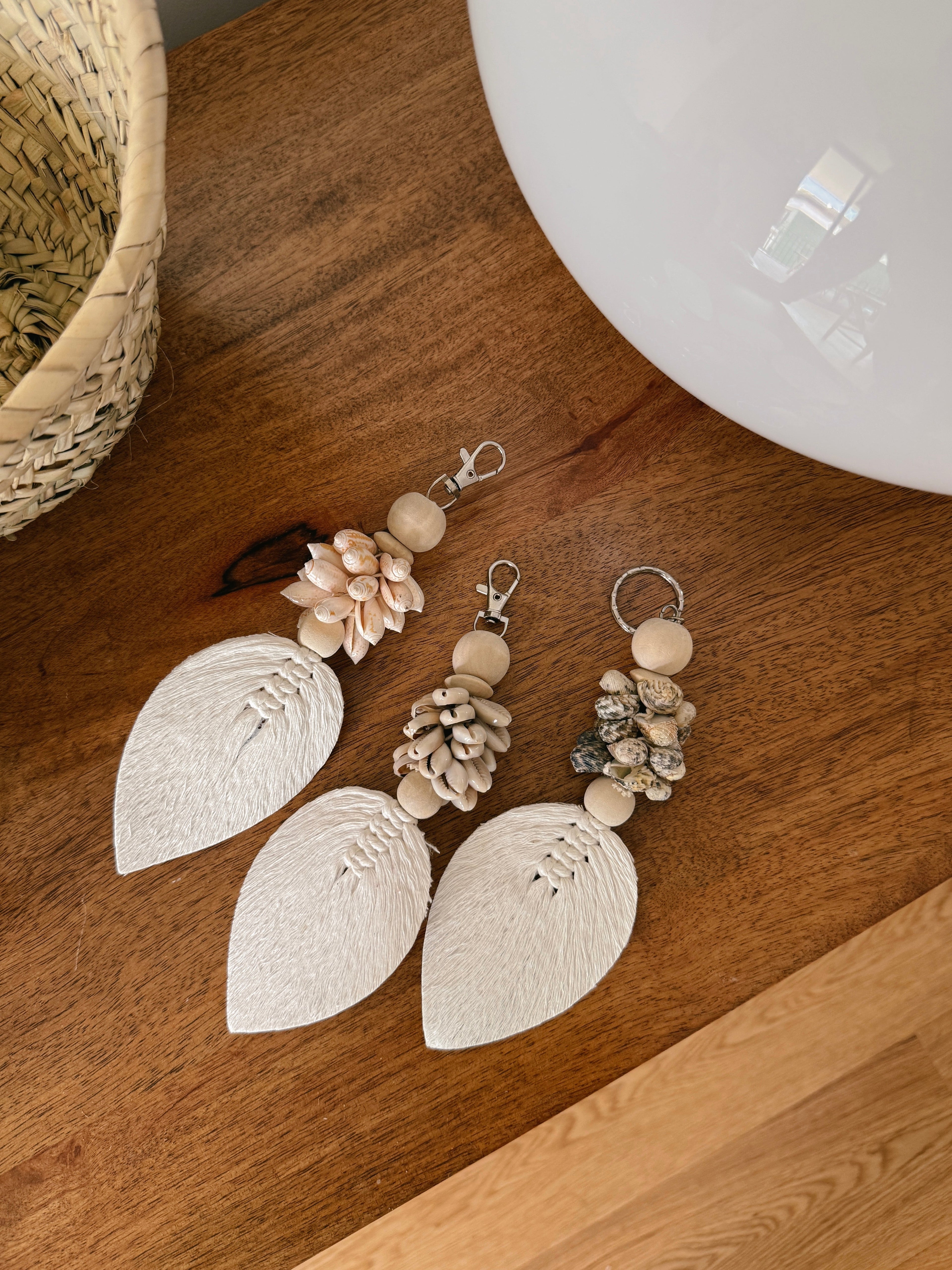 Porta-chaves Conchas Alor Cowrie Leaf