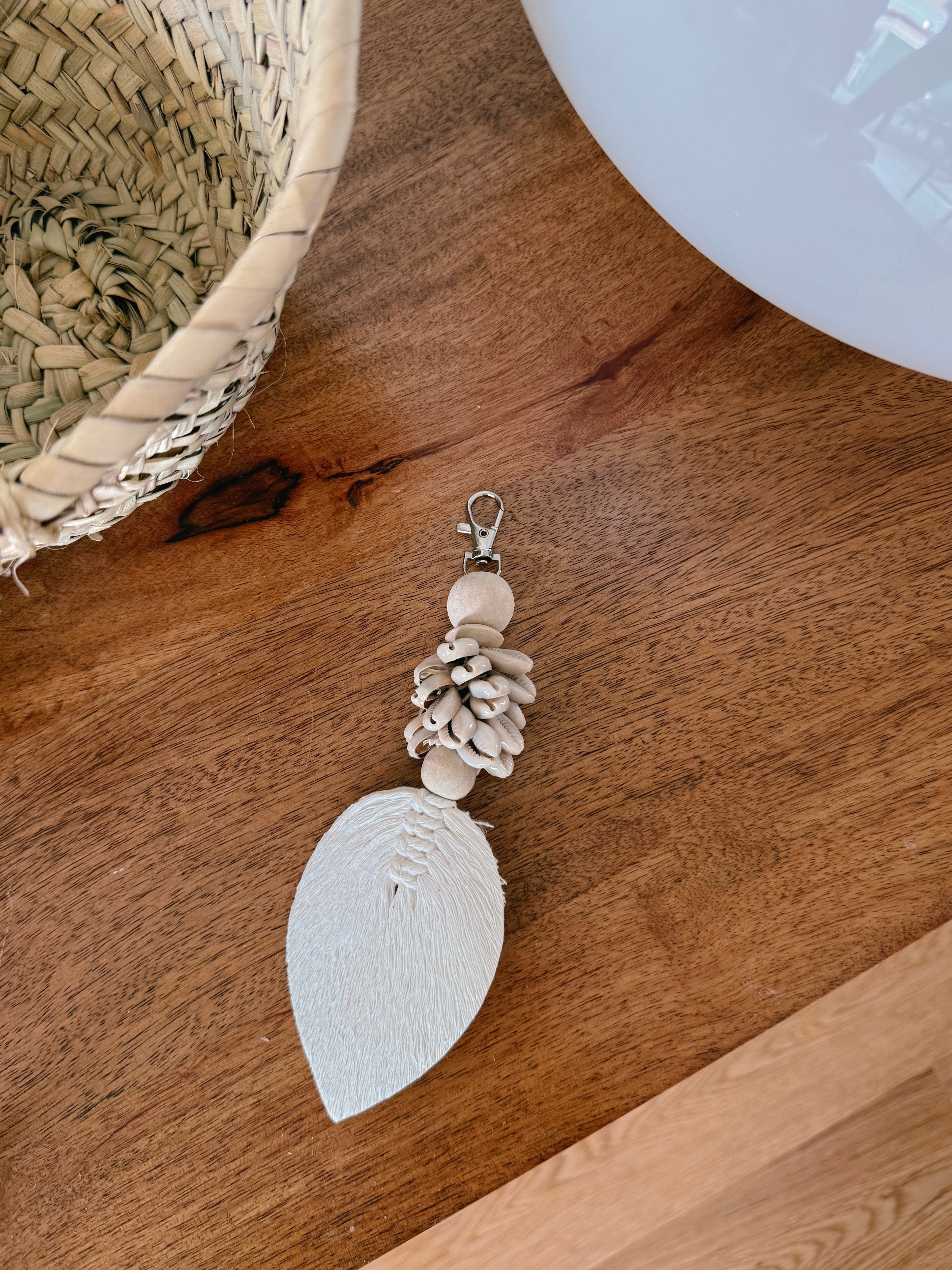 Porta-chaves Conchas Alor Cowrie Leaf