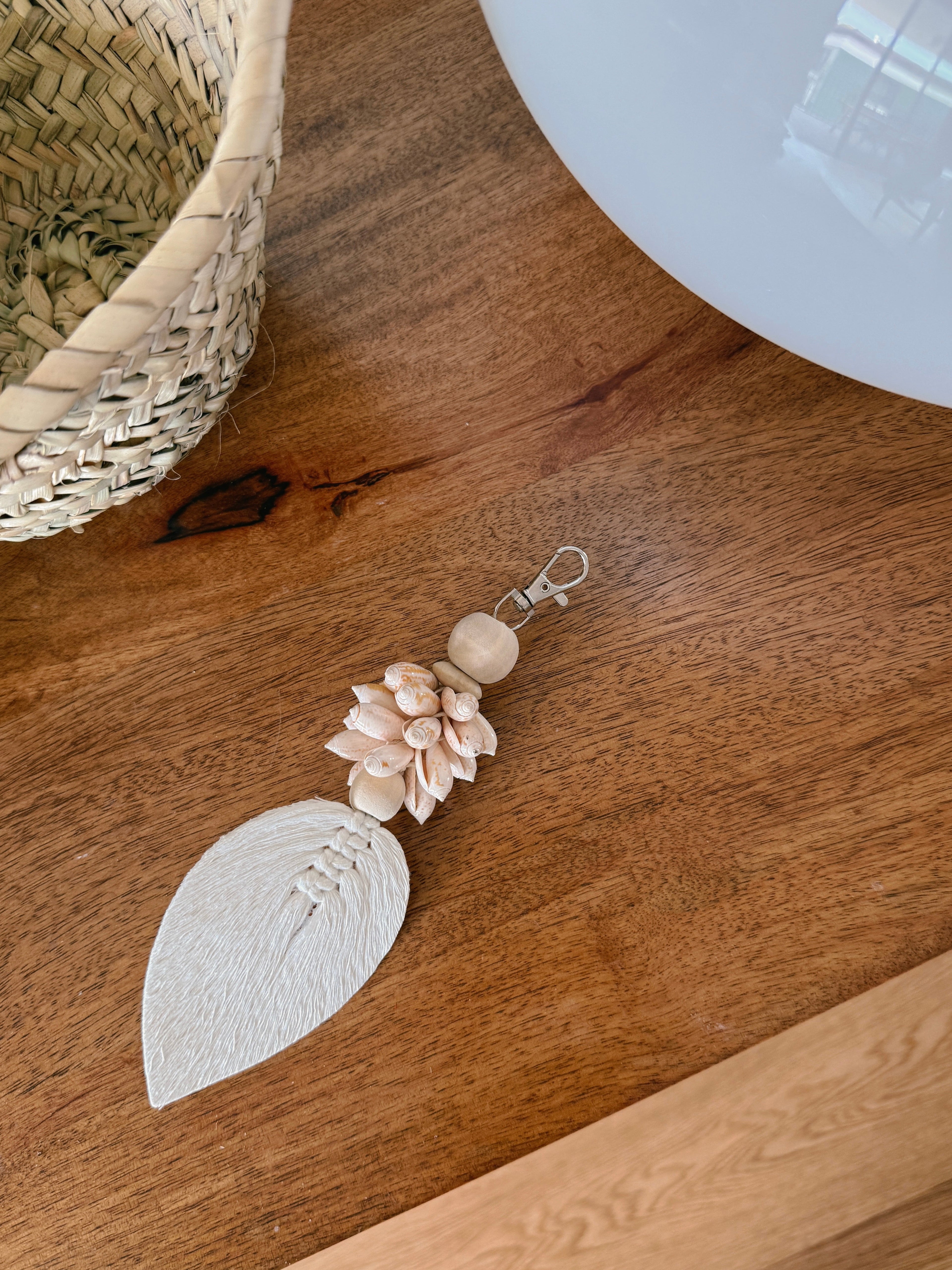 Porta-chaves Conchas Alor Cowrie Leaf